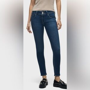 HUDSON 28 Collin Mid-Rise Skinny Jeans in dark wash